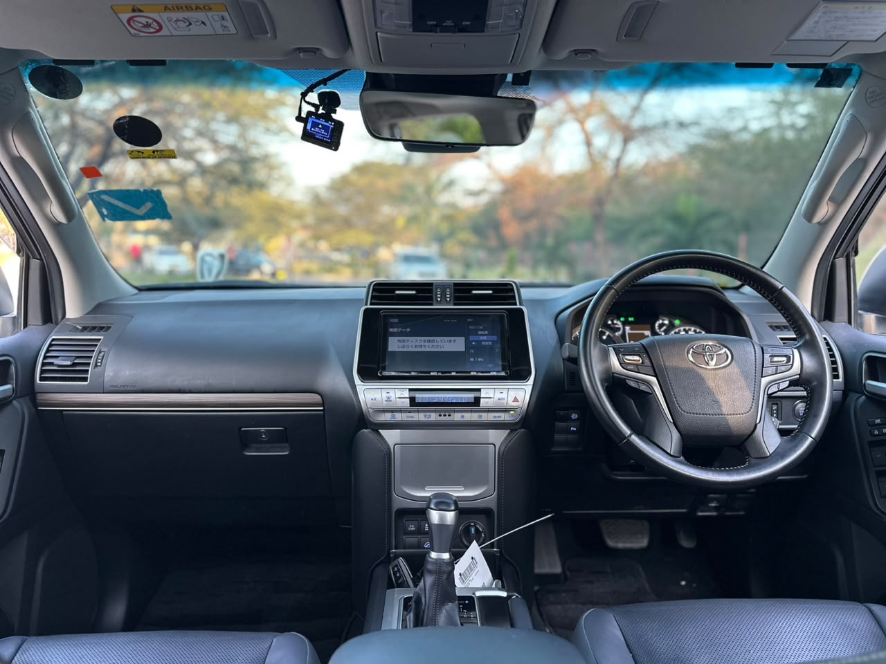 TOYOTA LANDCRUISER  PRADO thumbnail 5